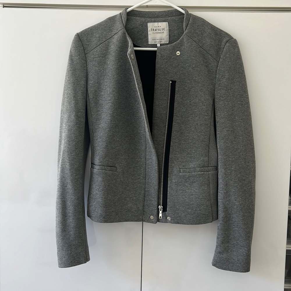Zara Grey Zip Up Jacket